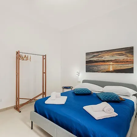 Modern White With Ac And Balcony Apartamento *